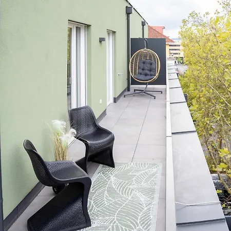 Eggenberg - - Self Check-in * Graz